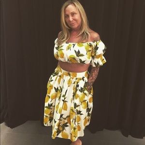 Dolce Gabbana lemon  classic circle skirt (top listed separately)